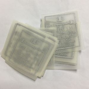 گارمنٹ گردن کے لئے سلیکون حرارت لیٹر لیبل